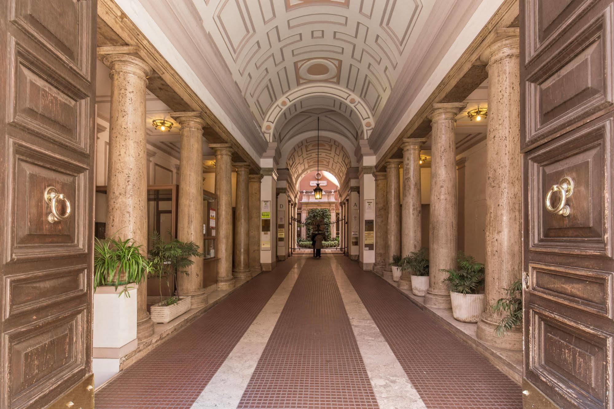 Hotel Artemis Pensión Roma Exterior foto